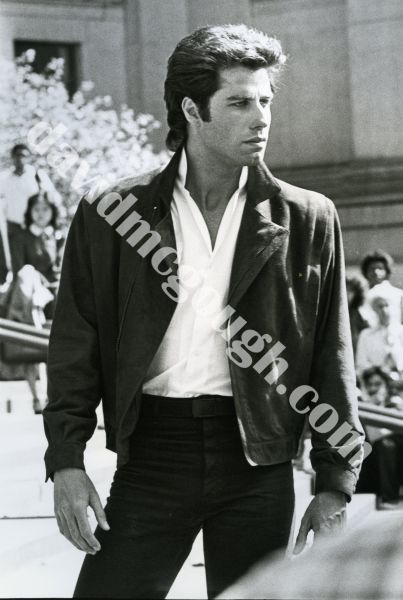 John Travolta 1985,   NYC 2 cliff.jpg